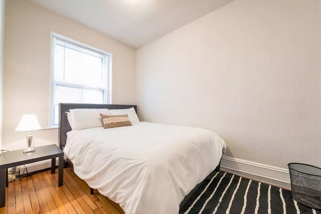 15 Garden St Unit 4
