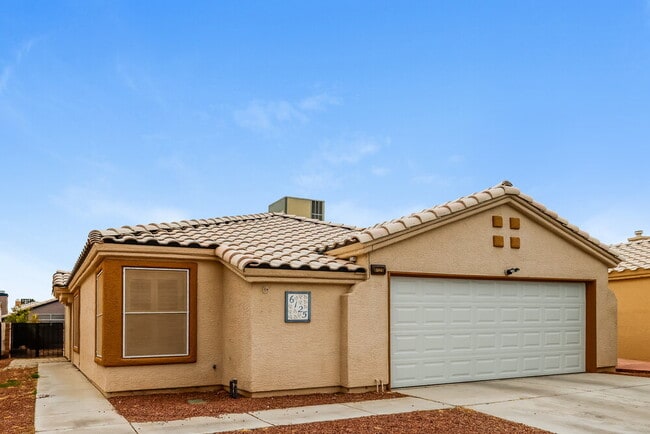 Photo - 6125 Wild Berry Dr