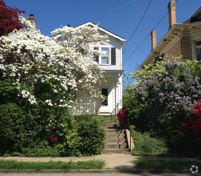 Building Photo - 828 N Euclid Ave Rental