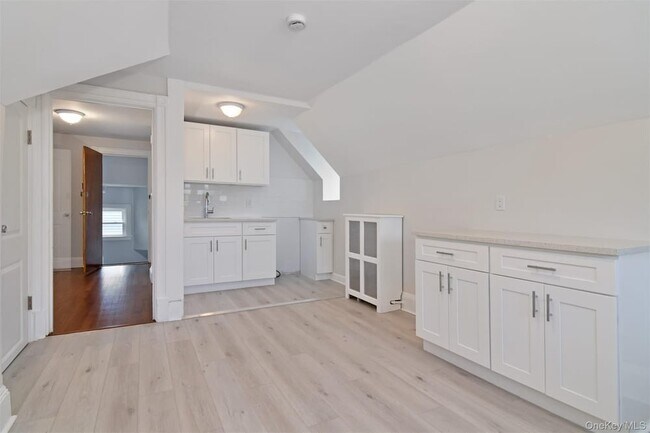 19 Primrose Ave