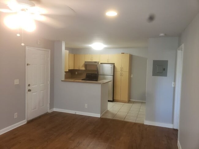 Photo - 1 BED 1 BATH IN THE HEART OF SUNRISE
