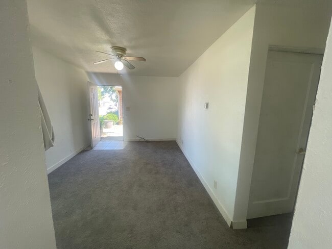 Photo - 1428 Clinton St
