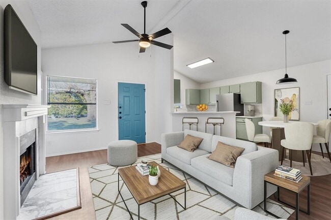 Photo - 3001 W Slaughter Ln