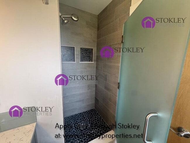214 Siesta Dr