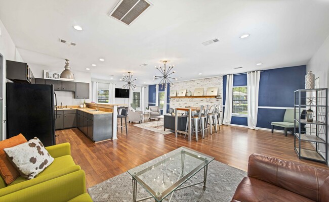 Photo - MAA Heritage Park