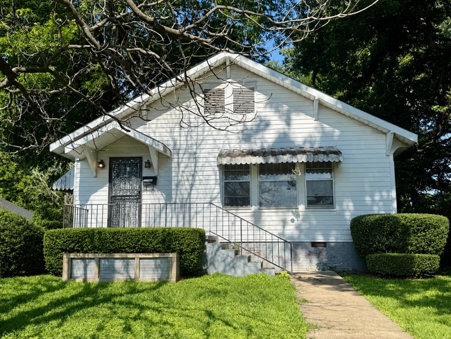 Building Photo - 1101 Olive St