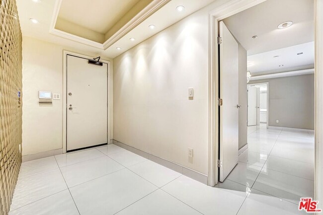 Photo - 11921 Dorothy St Unidad 102