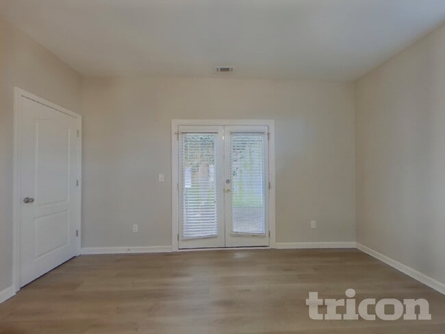 Photo - 4758 Arden Dr