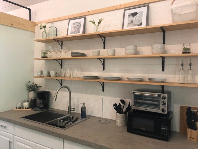 Photo - 19 Singleton St Unit B