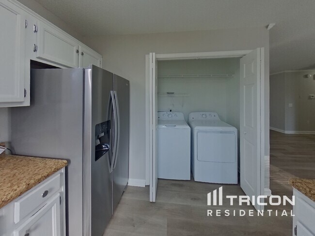 Photo - 9 Newworth Ct