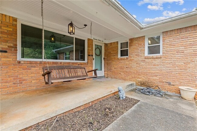 Photo - 1435 Thomas Rd