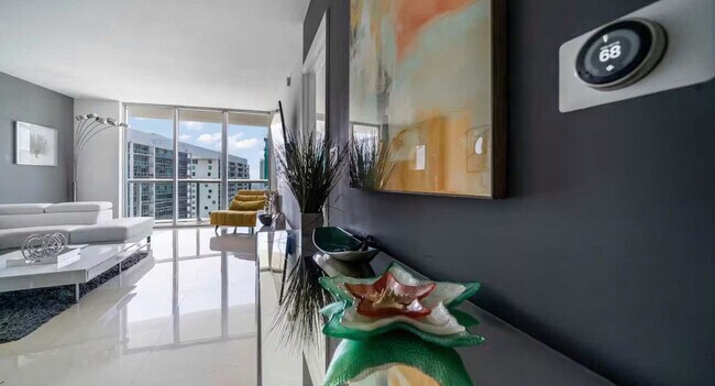 Photo - 485 Brickell Ave Unidad ID1419540P