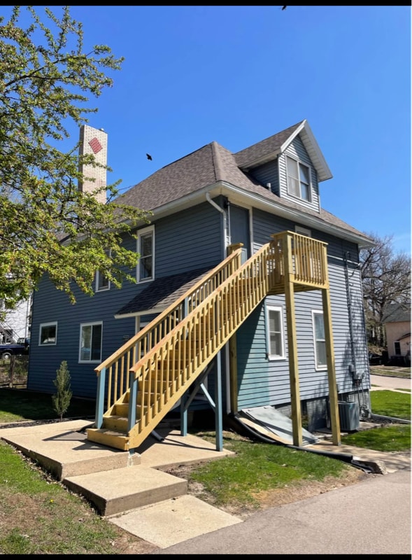 Building Photo - 1041 Carrington St