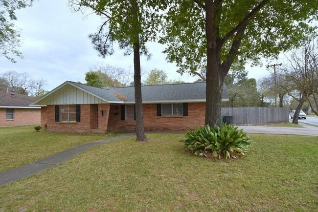 Building Photo - 10402 Chatterton Dr Rental