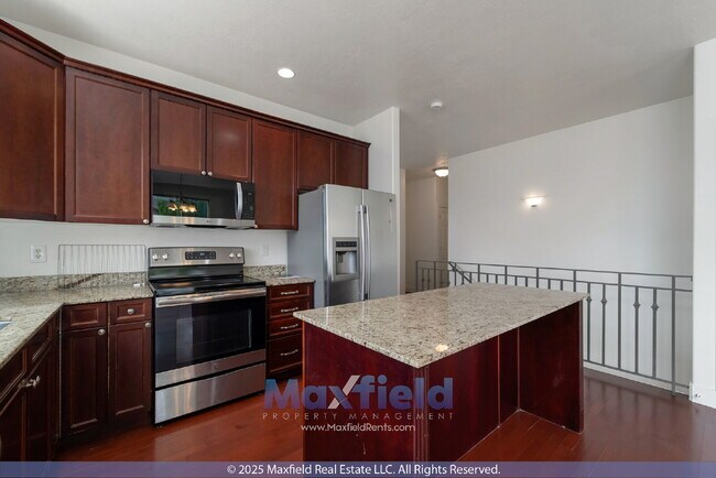 SHORT TERM LEASE AVAIL - 6BD 4BTH 2GAR - Home in Lehi - 6 Month Lease available