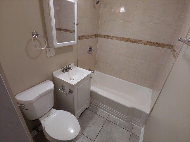 Photo - Beautiful 4BD/1BA Single Family Home