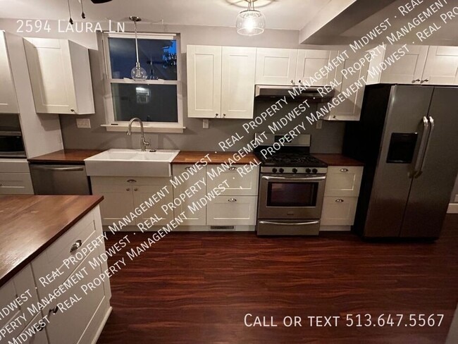 Photo - 2594 Laura Ln