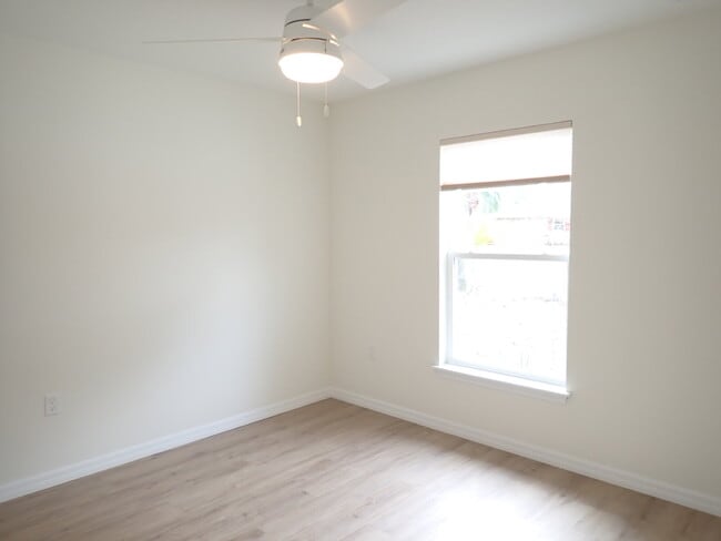 Photo - SEMINOLE WOODS