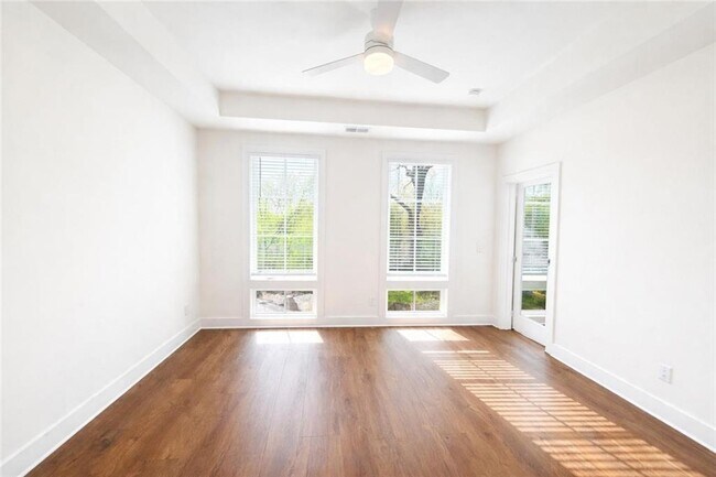 Photo - 2640 Mackintosh Ct