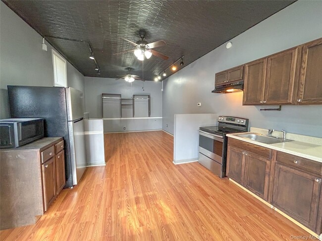 Photo - 51 Worrall Ave Unit 3