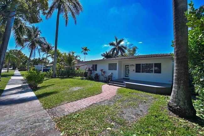 Photo - 1532 Fletcher St