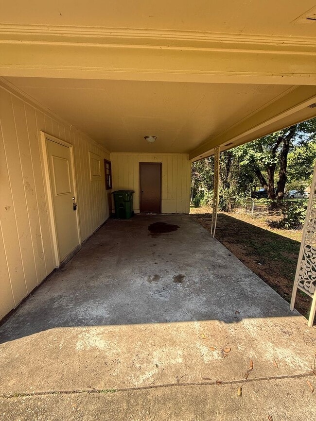 259 Empire Rd