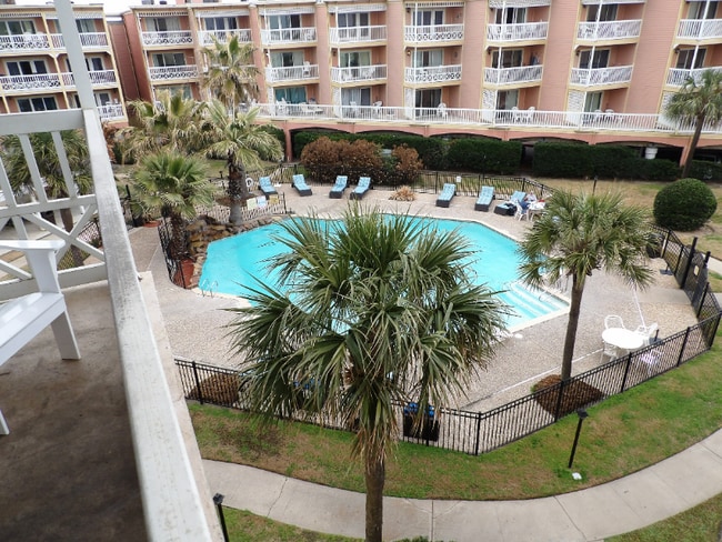Photo - 6300 Seawall Blvd