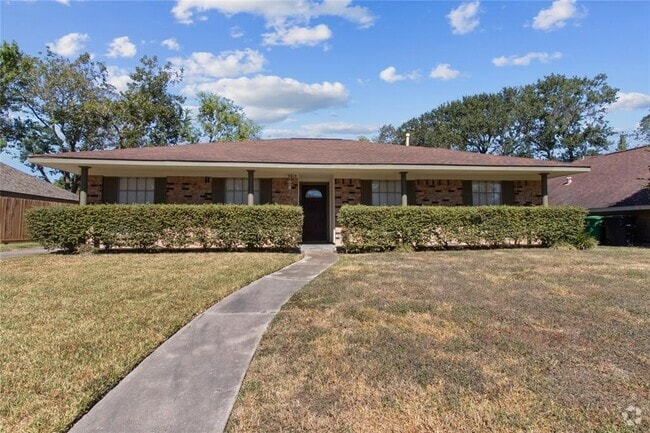 Building Photo - 5818 Silver Frst Dr Rental