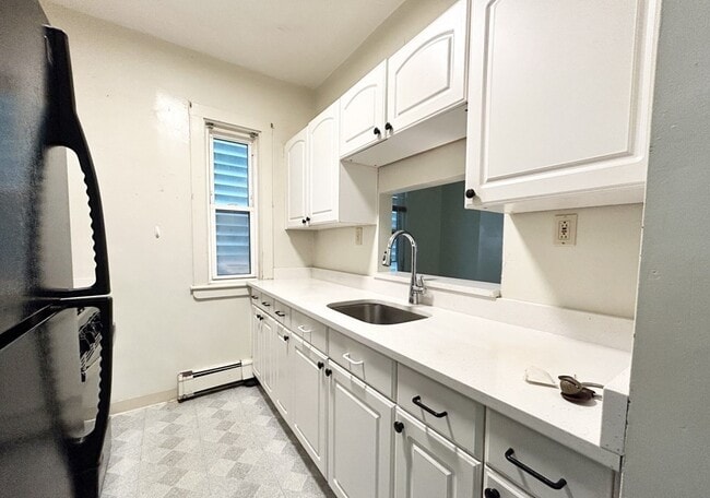 Photo - 96 E Cottage St Unit 1