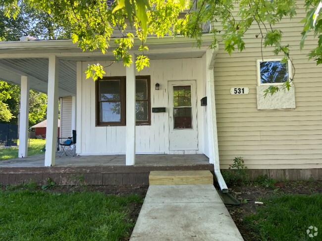 Building Photo - 531 S Meridian St Unit 1 Rental