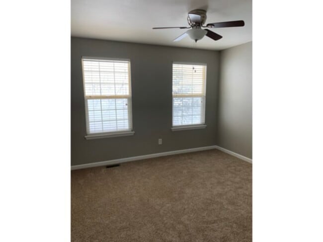 Photo - Saddle Rock Ridge 2 story with basement