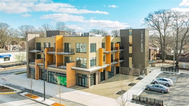 Building Photo - 16530 E Warren Ave Unit 209