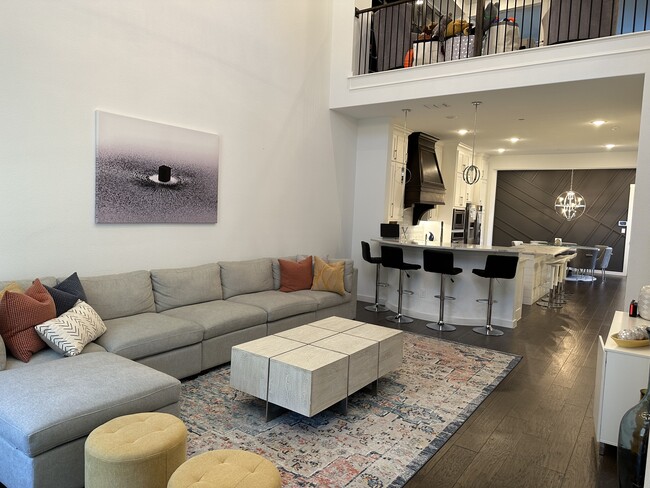 Living Room - 1014 Marian Dr