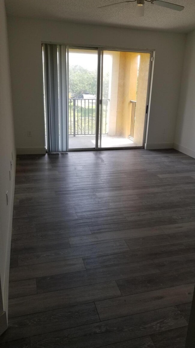 Building Photo - 2201 W Preserve Way Unit 302
