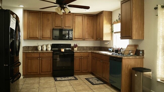 Photo - 3290 Turtle Cove