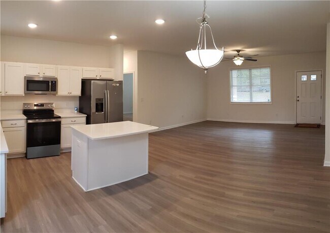 Photo - 1151 Pontiac Cir