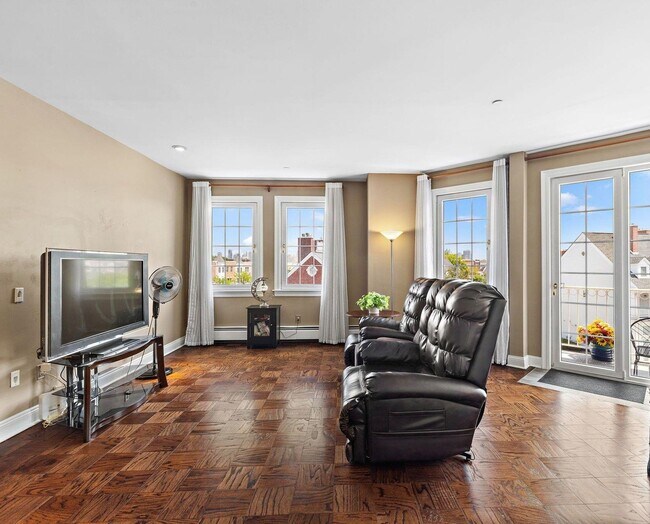 Photo - 205 Shearwater Ct W Unit 32