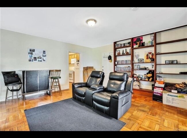 Photo - 185 Grand St Unit 2