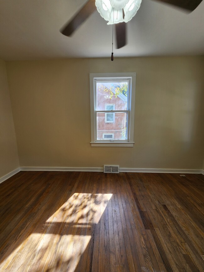 Photo - 2258 Jackson St