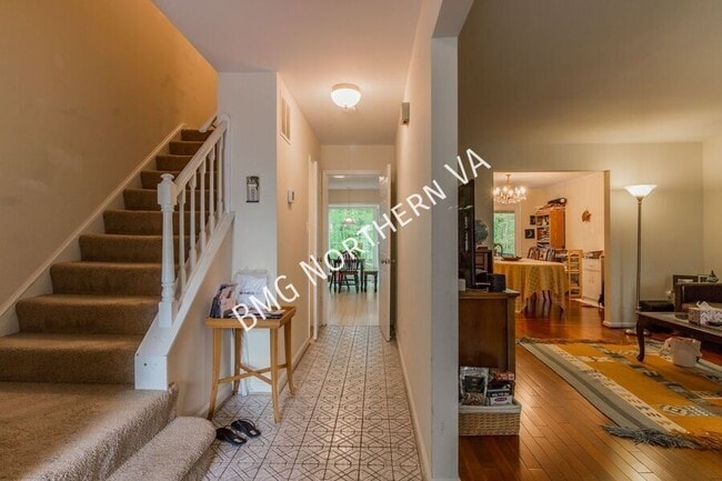 Photo - 3019 Seven Oaks Pl