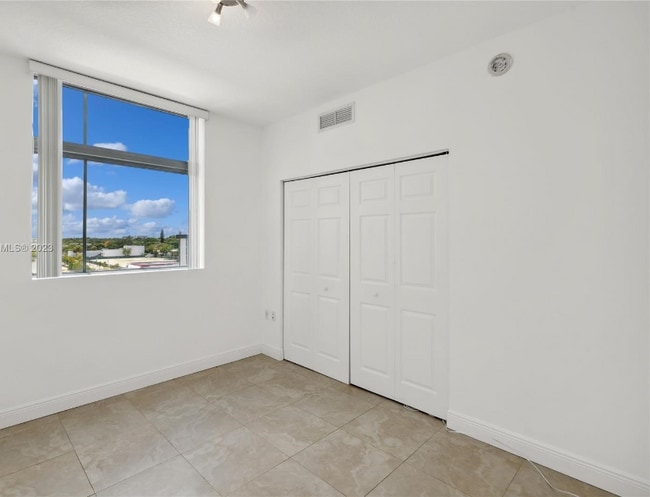 Photo - 140 S Dixie Hwy Unit 647