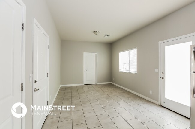 Photo - 2000 N 36th St