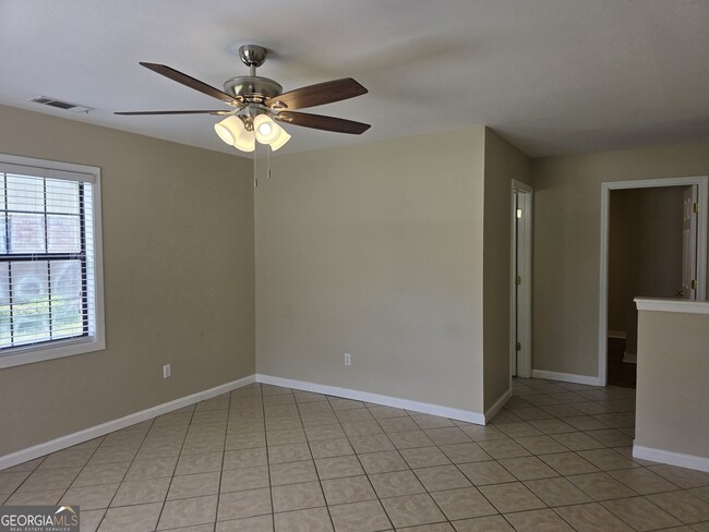 Photo - 407 Savannah Ave