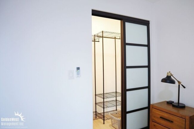 Photo - Remodeled 2Bdm 2Ba Unfurnished Downstairs ...