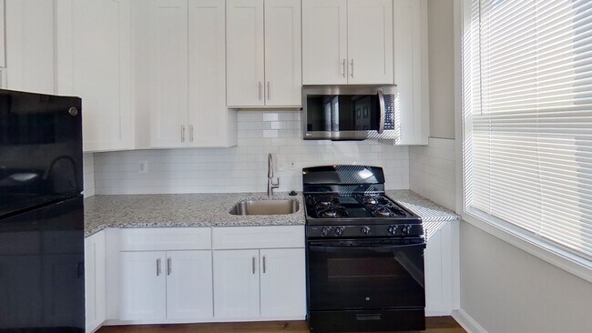 Photo - 3607 Fernhill Ave Unit 2