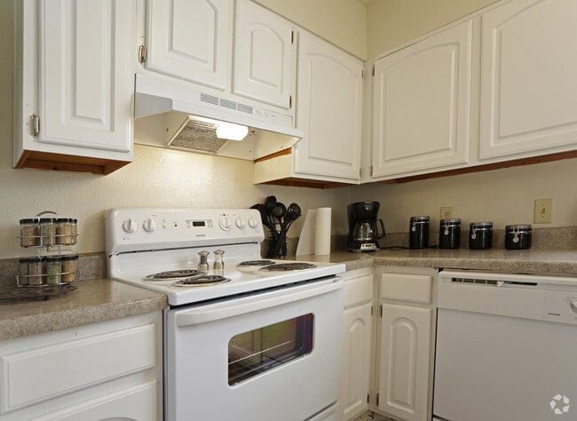 Photo - Stonebridge Manor
