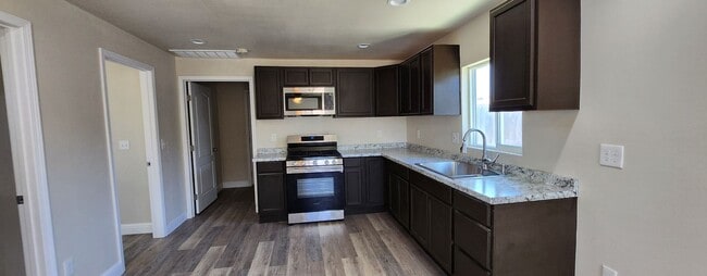 Photo - Newly Remodeled Mini Ranch 2 Bedroom Home *Additional RV Parking