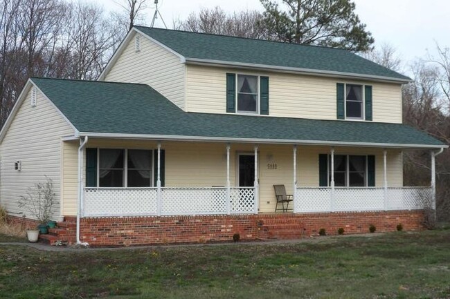 House near Naval Base - House near Naval Base