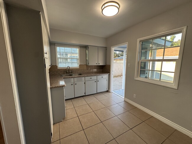 Photo - 4159 Harrison St Unit 4159
