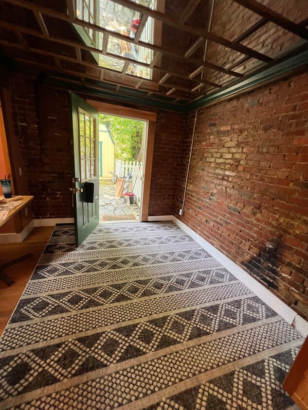 Photo - 135 Pigeon St (Waynesville, NC)